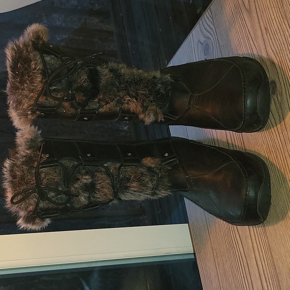 The North Face Snow Boots